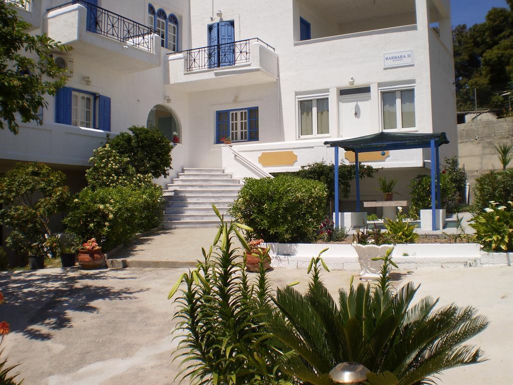 Barbara II Hotel Agia Marina  Exterior photo